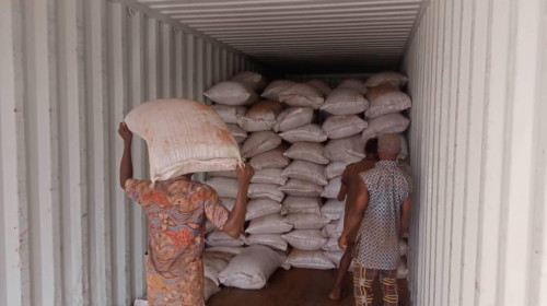Cocoa shell husks seller